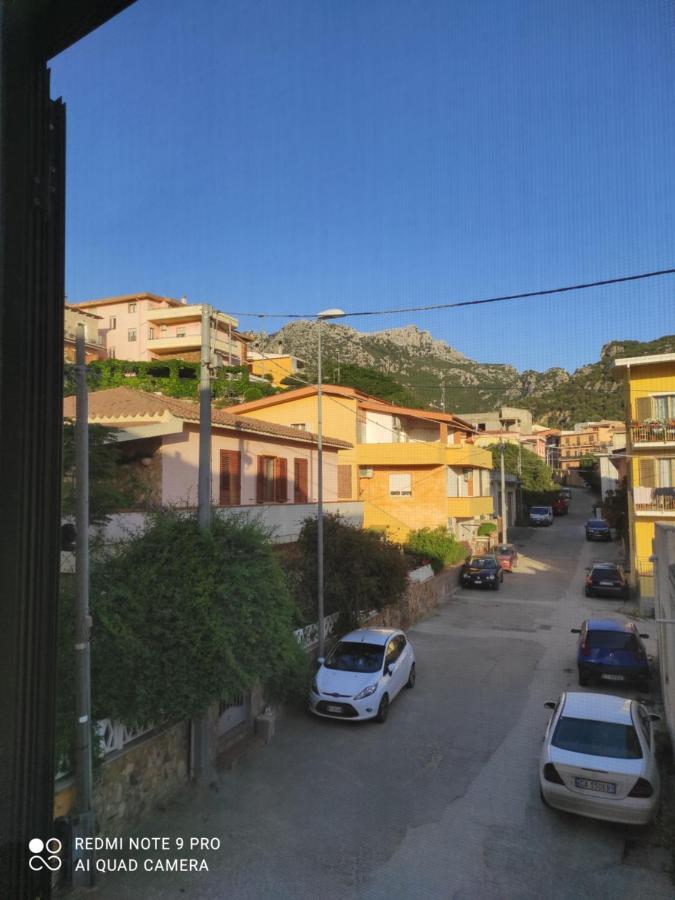 Monolocale Yellow Siniscola Exterior photo